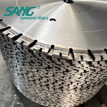 راهکار SANG: مهندسی شده برای برش آجرهای نسوز